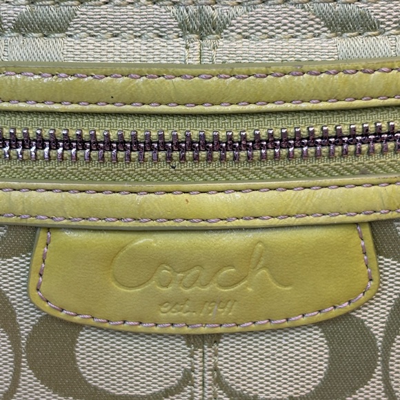 Vintage Coach Lime Green Signature Shoulder Bag 14691 - Picture 5 of 12